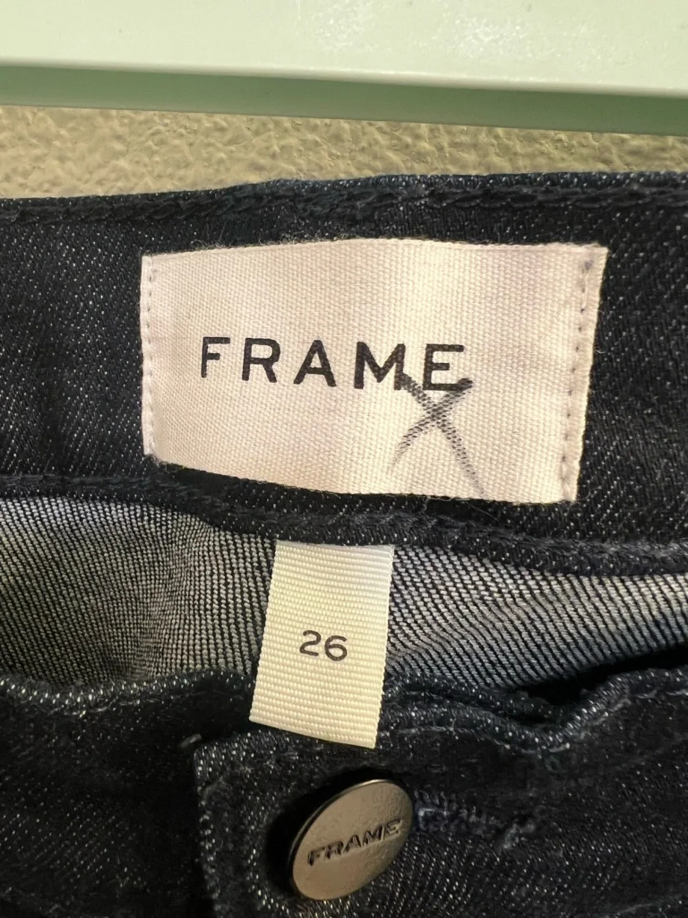 Frame Denim Le Garcon Crop Jean in Covant 26 - Picture 5 of 5